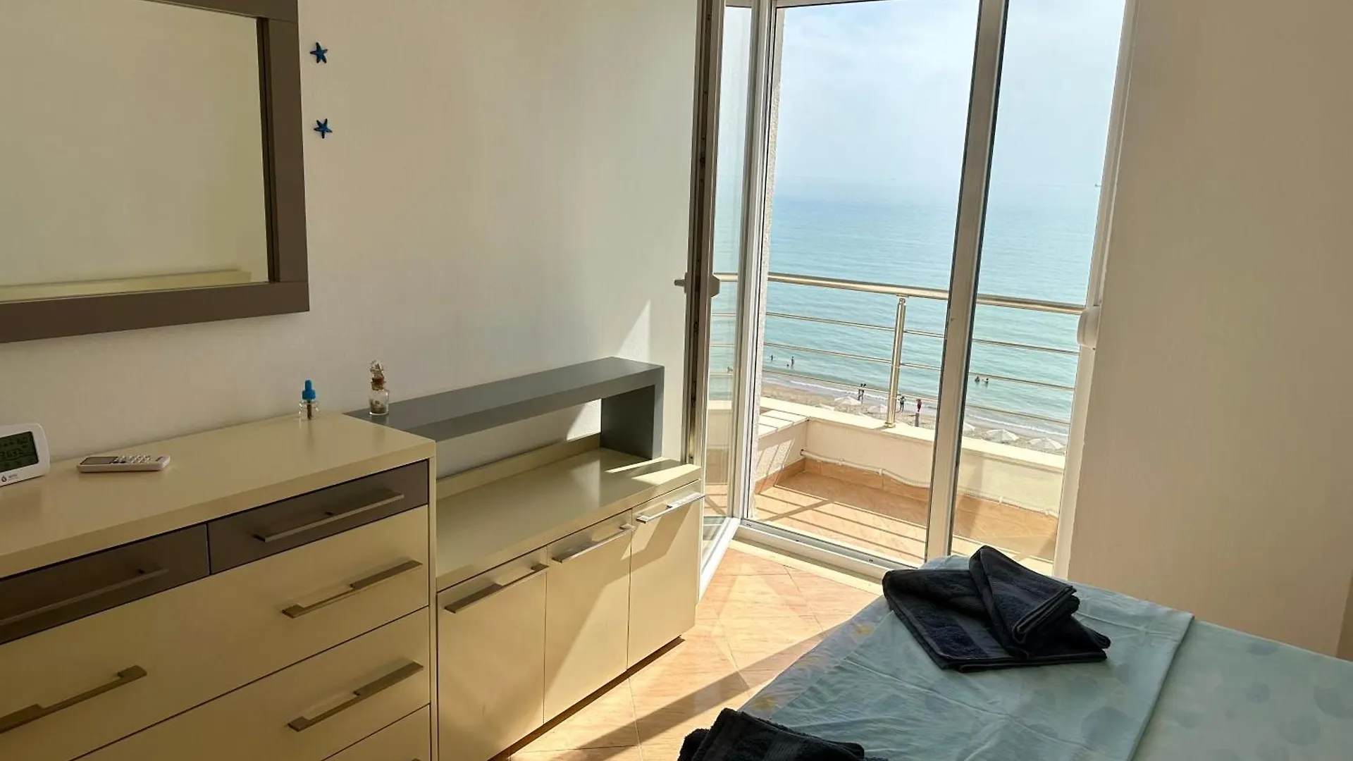 Petra Seaview Apartment Durres